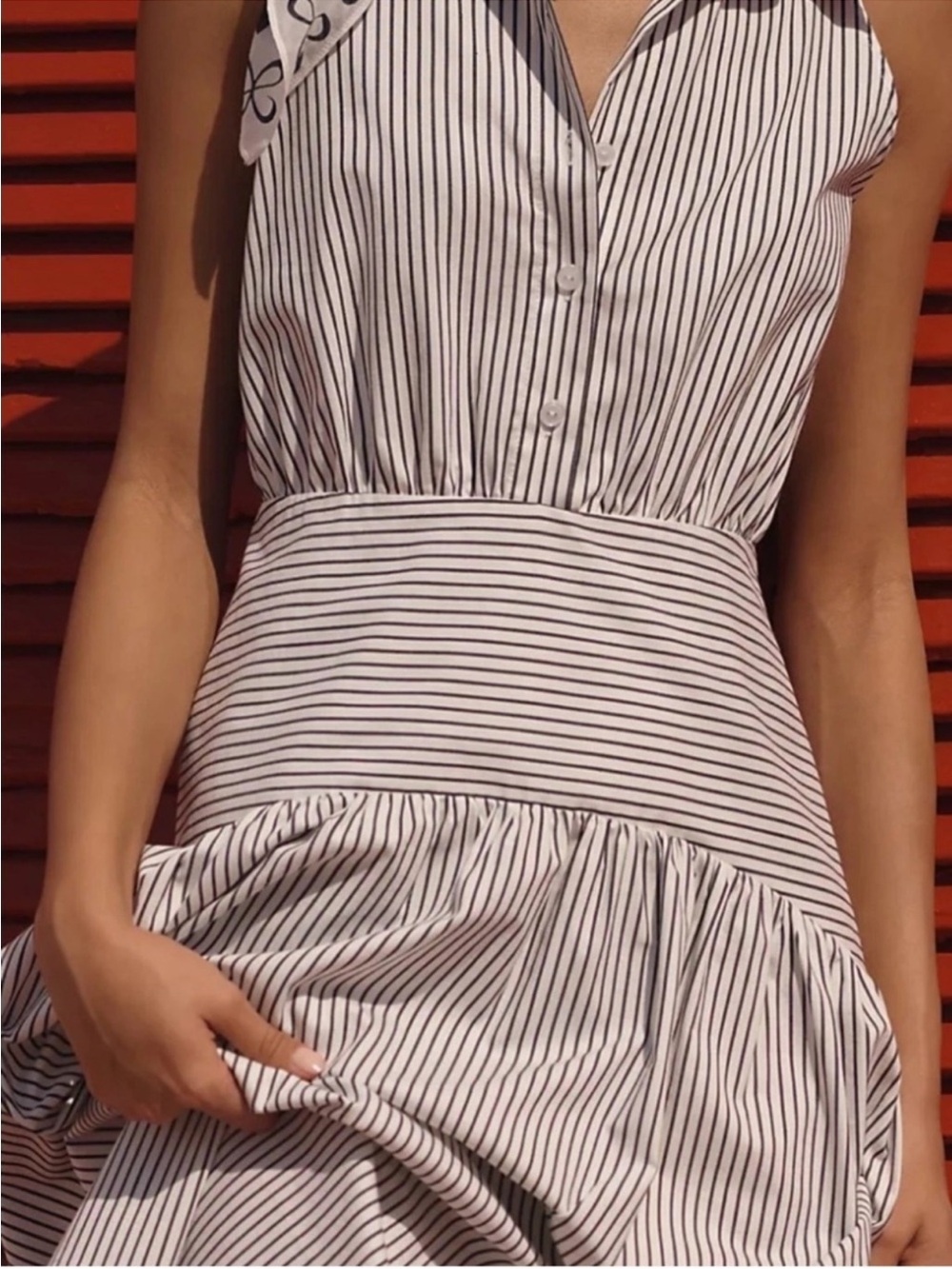 Tobie Sleeveless Shirt Dress by Exquise - Picture 3 of 13